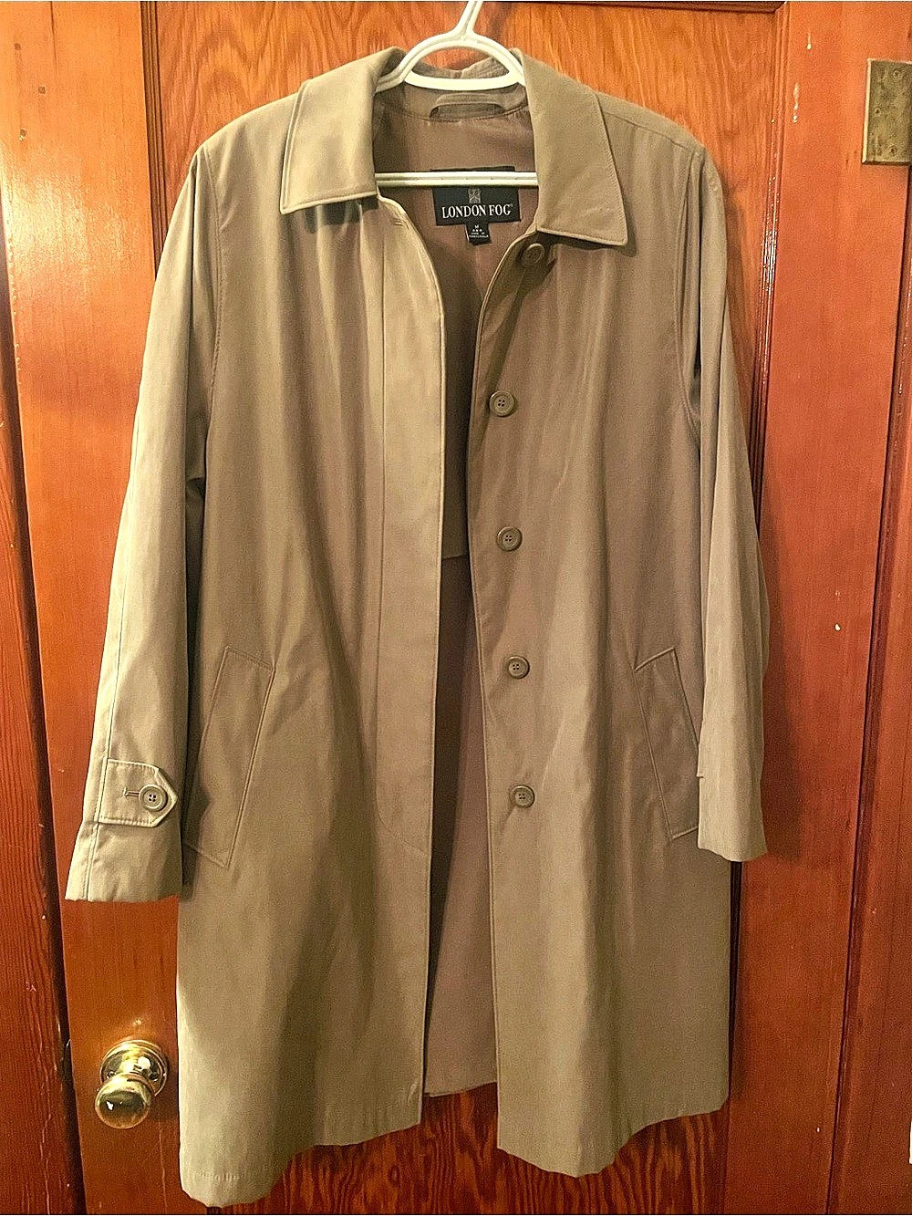 London Fog Women's Trench Coat in Brown Size Medium Like New